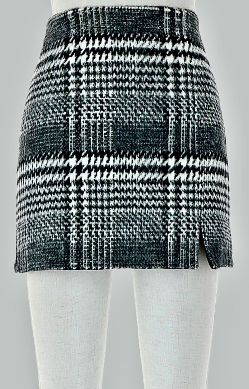 Luna Plaid Skirt - Black/White [XS-3X]